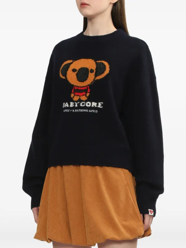 APEE™ By *A BATHING APE® コアラグラフィック セーター | ブルー