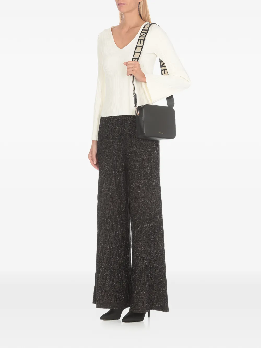 Coccinelle logo-strap leather shoulder bag - Zwart