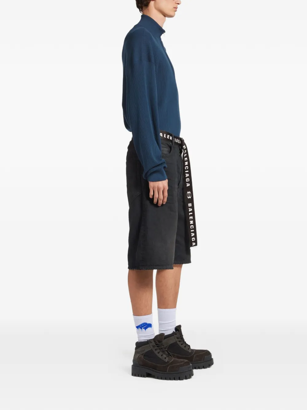 Balenciaga ダメージ ショートパンツ | ブラック | FARFETCH JP