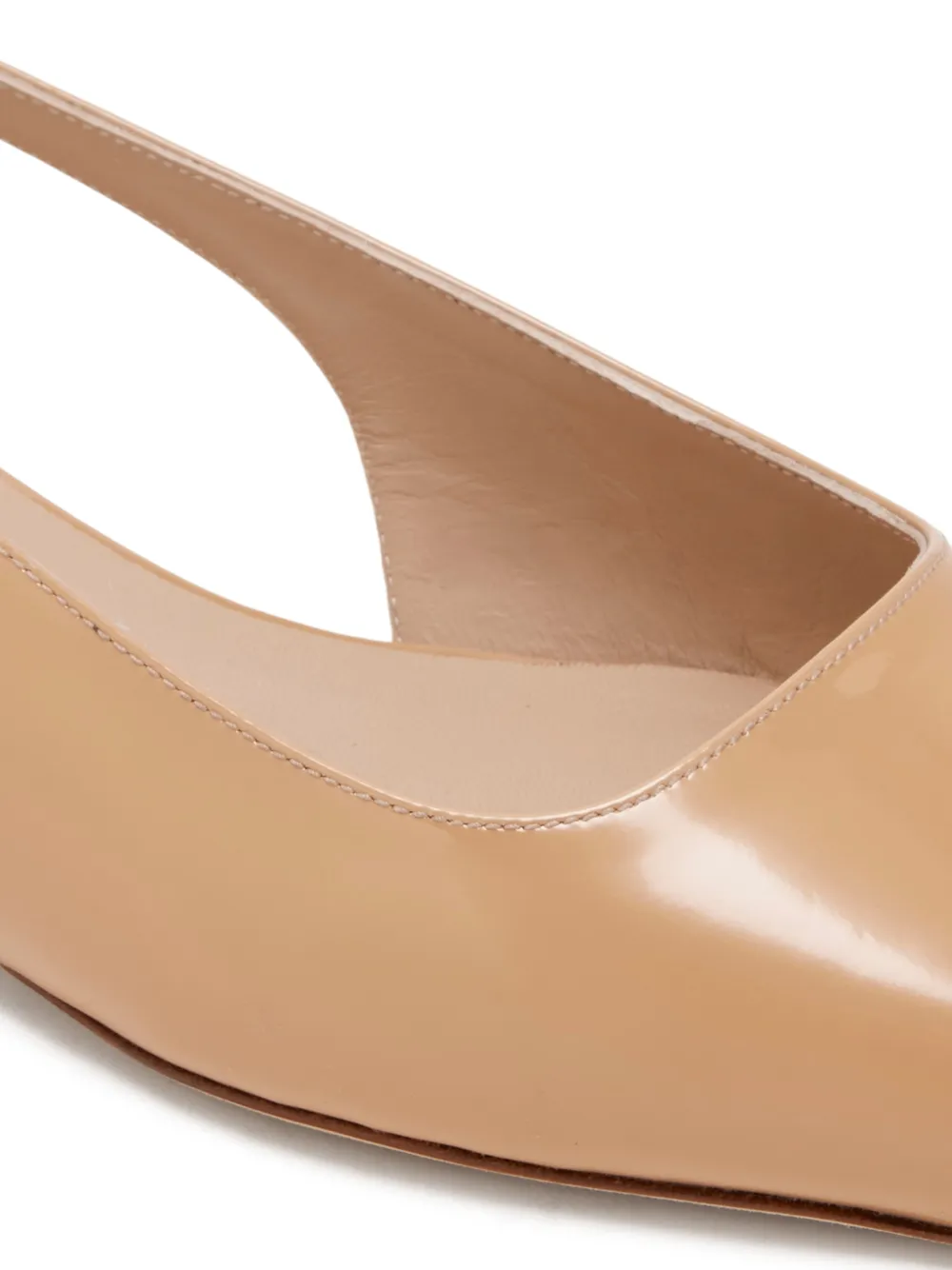 Stuart Weitzman Ballerina's met puntige neus Beige