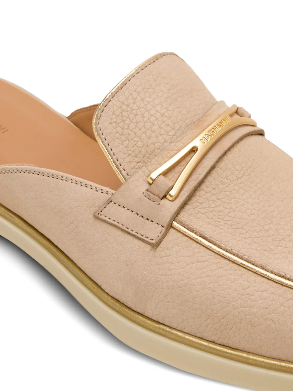 Magnanni Muiltjes met afwerking Beige