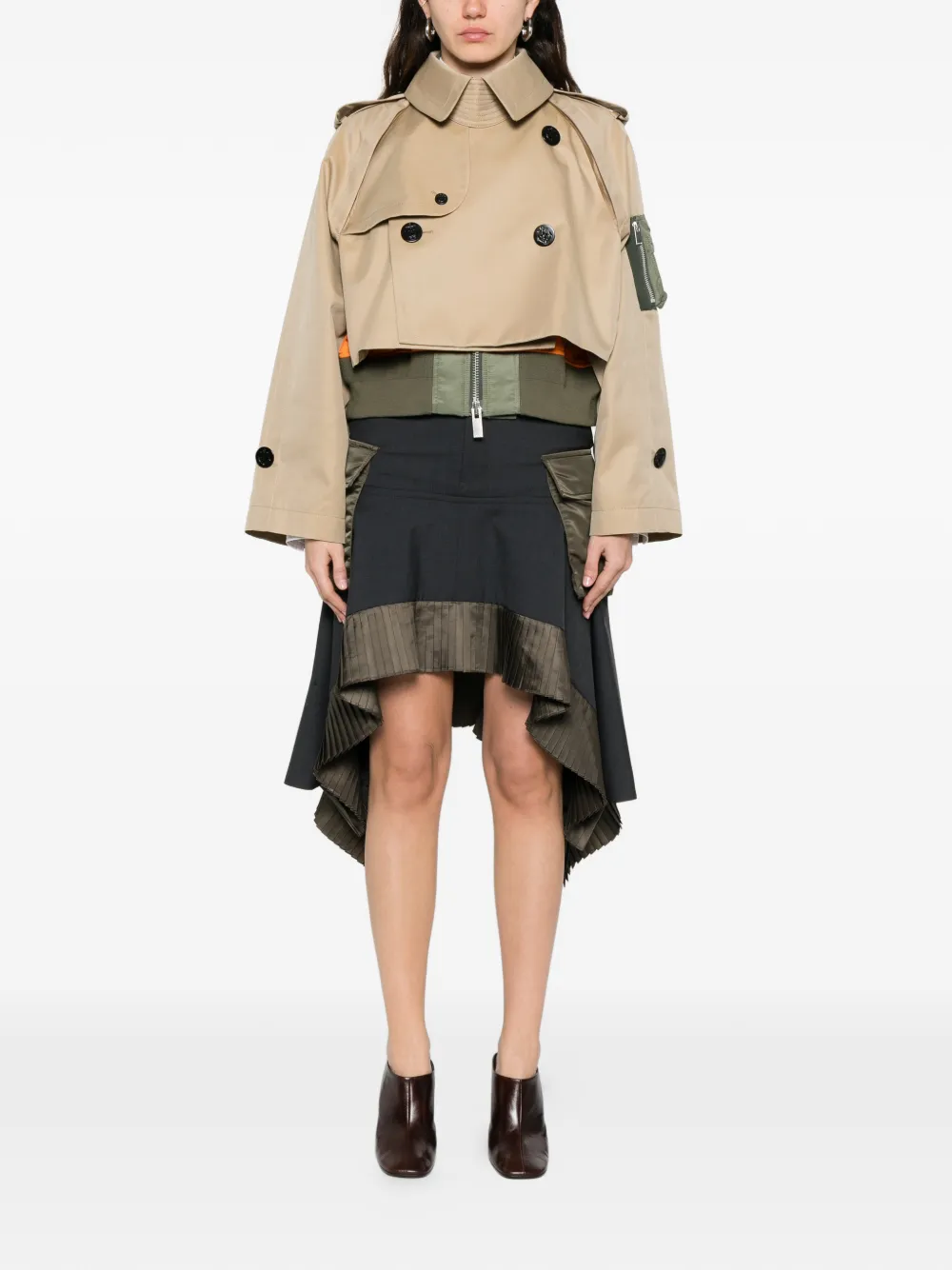 sacai Regenjas met dubbele rij knopen Beige