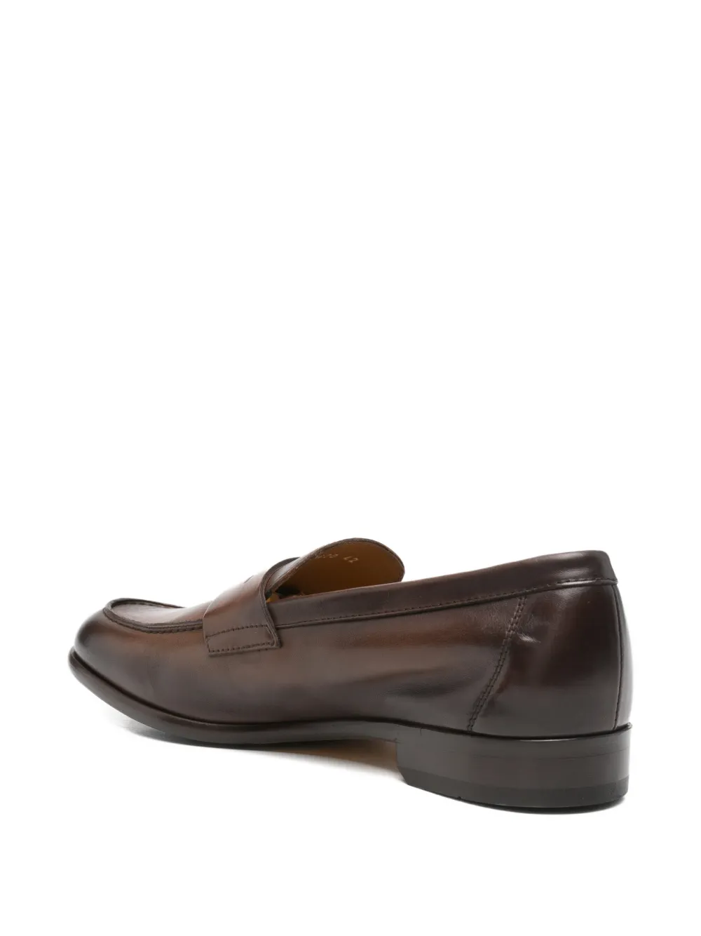 Doucal's polished leather loafers Bruin