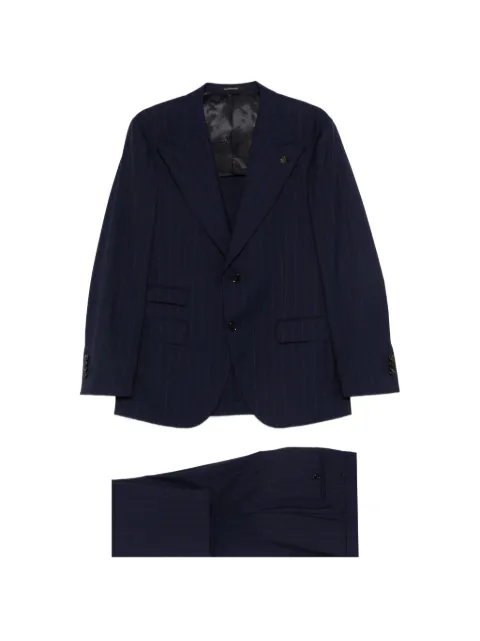 Gabriele Pasini traje con estampado de rayas diplomáticas