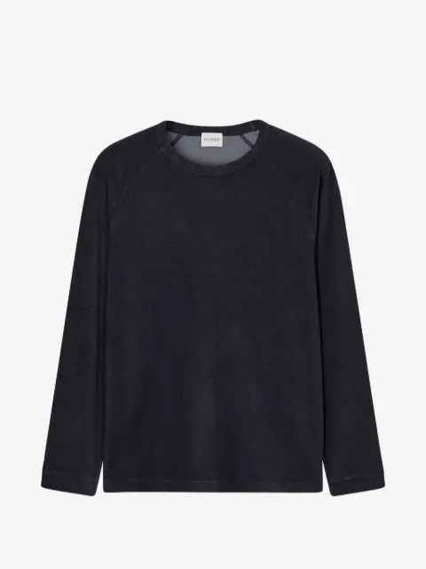 Closed raglan-sleeved T-shirt