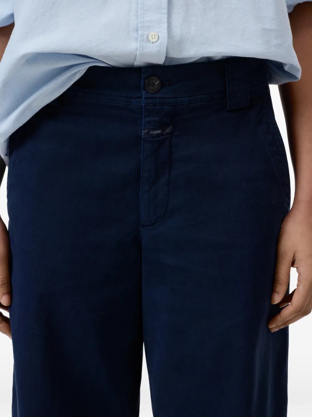 Closed Romi broek met knopen Blauw
