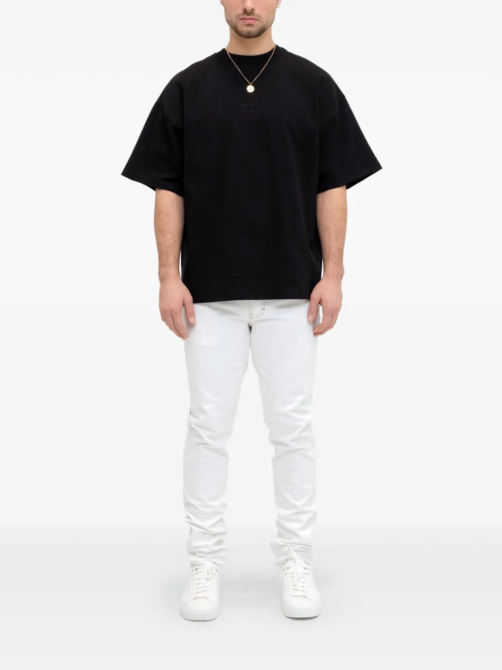 PLACE OF &Euml;LMS T-shirt met geborduurd logo - Zwart