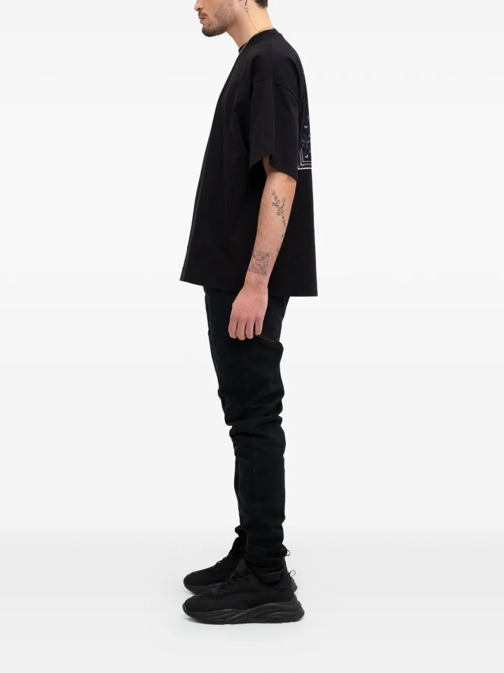 PLACE OF ËLMS T-shirt met grafische print Zwart