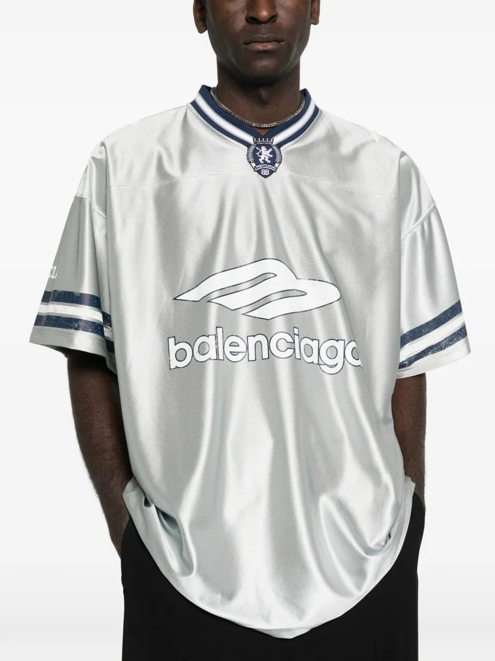Balenciaga T-shirt met logo en V-hals Grijs
