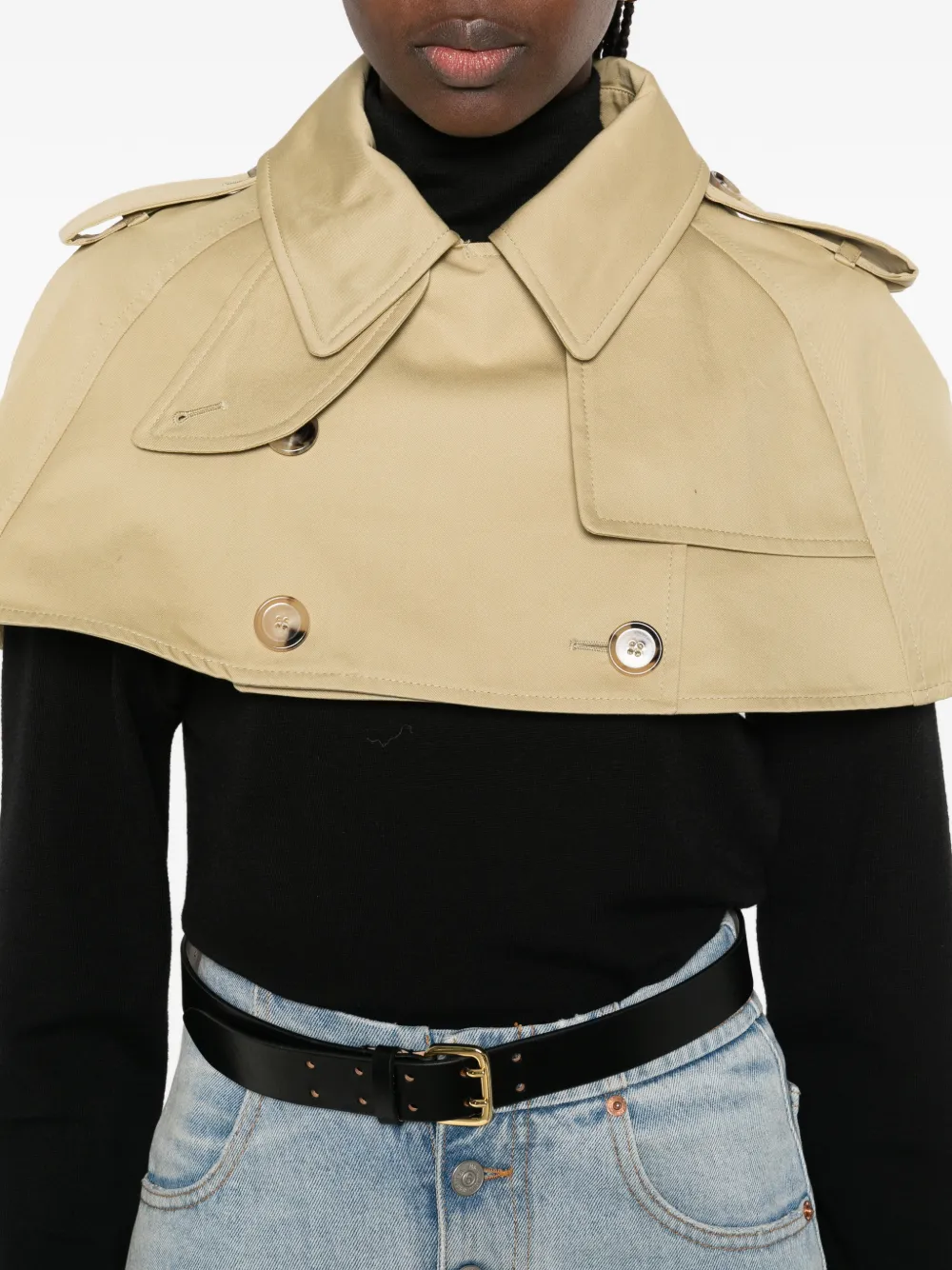Burberry Jack met knopen en kraag Beige