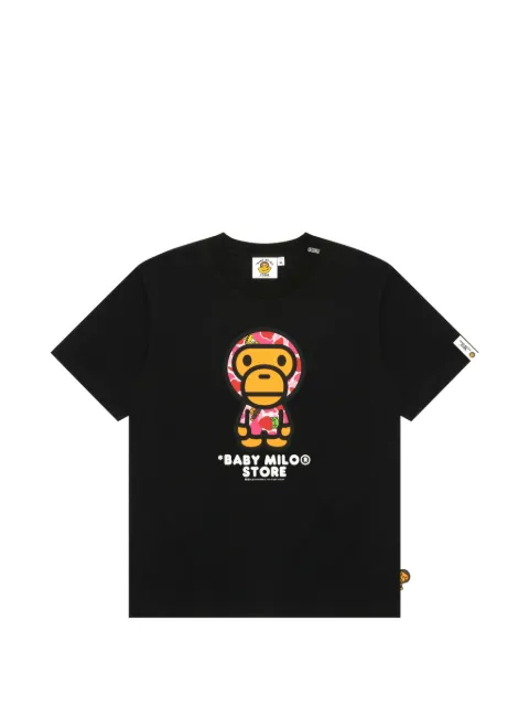 A BATHING APE® graphic T-shirt
