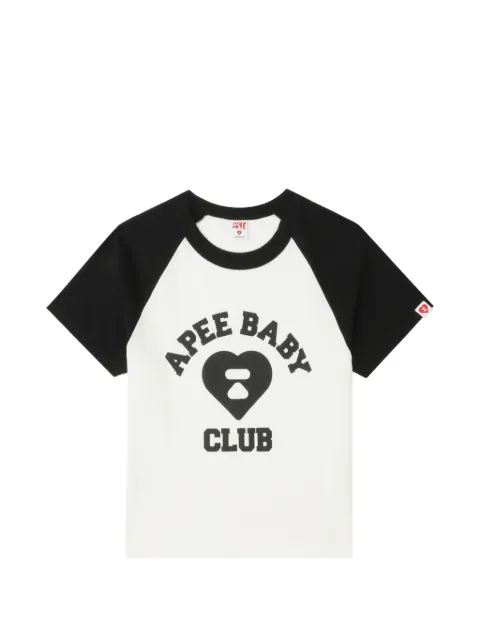 A BATHING APE® T-shirt med raglanærmer og hjertelogo