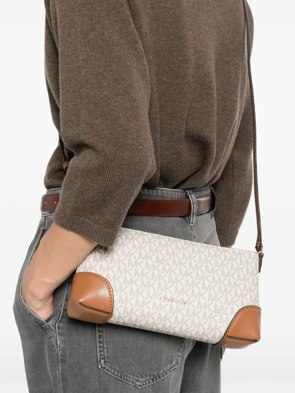  Michael Kors Murphy Cross Body Bag - Neutrals 