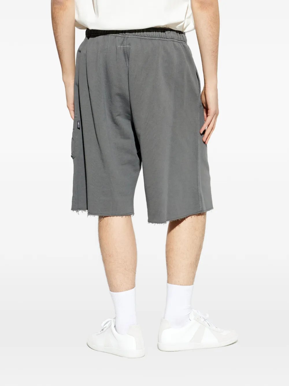 MM6 Maison Margiela カットオフエッジ ショートパンツ | グレー