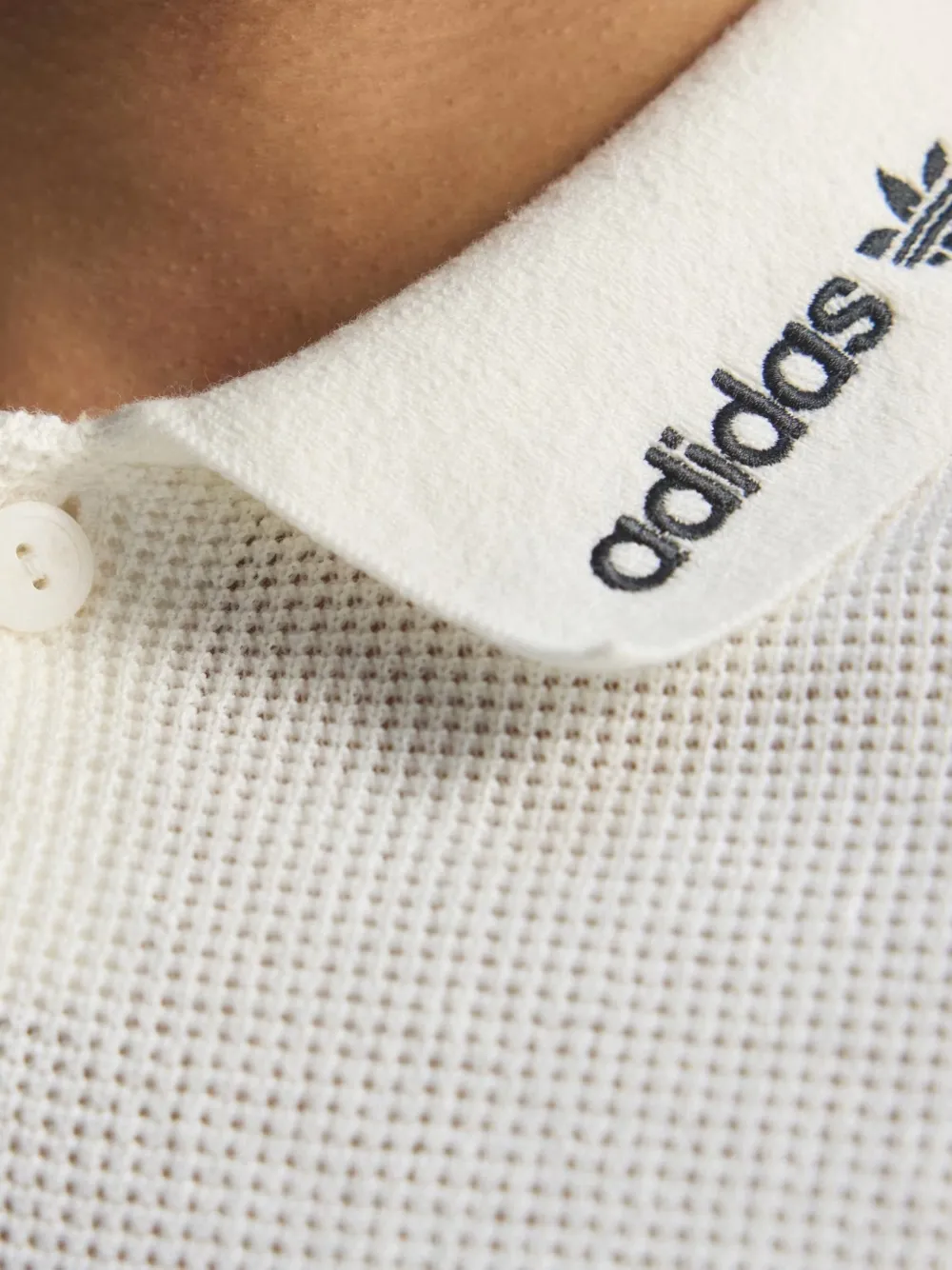 adidas Poloshirt met geborduurd logo Wit
