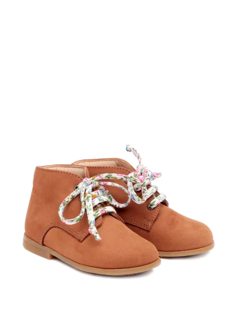 Pèpè botas de piel