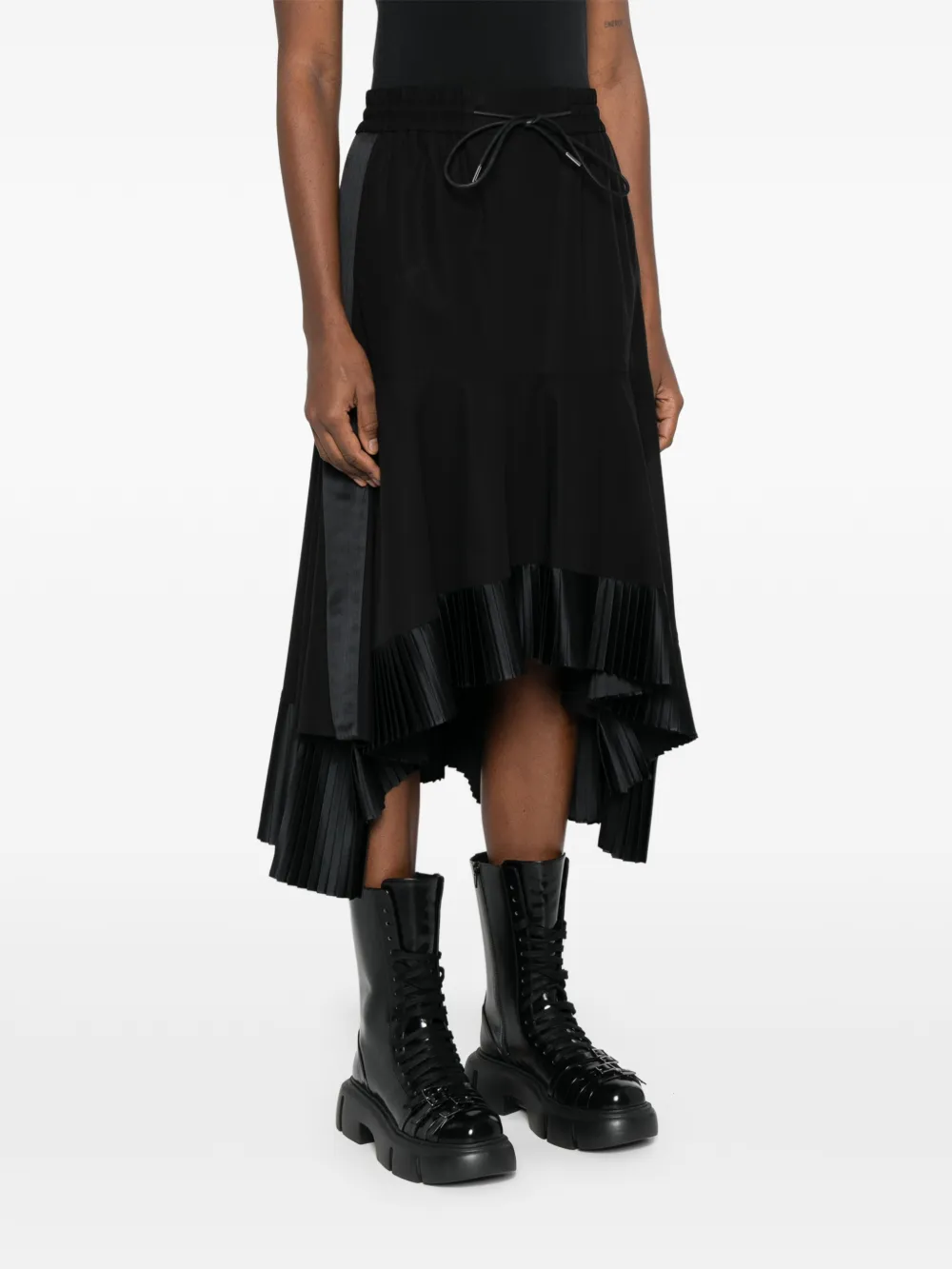Sacai Asymmetric Pleated Skirt | Black | FARFETCH UZ