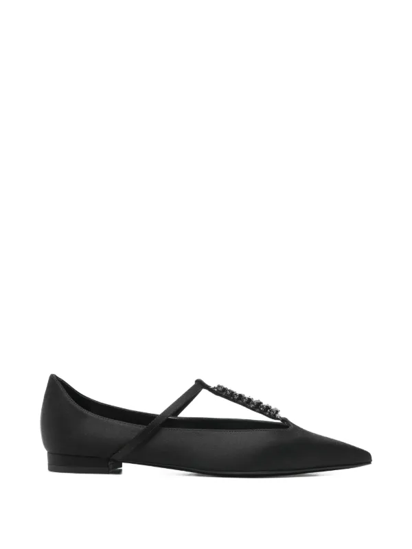 Emporio Armani Point-toe Flat Pumps in Black