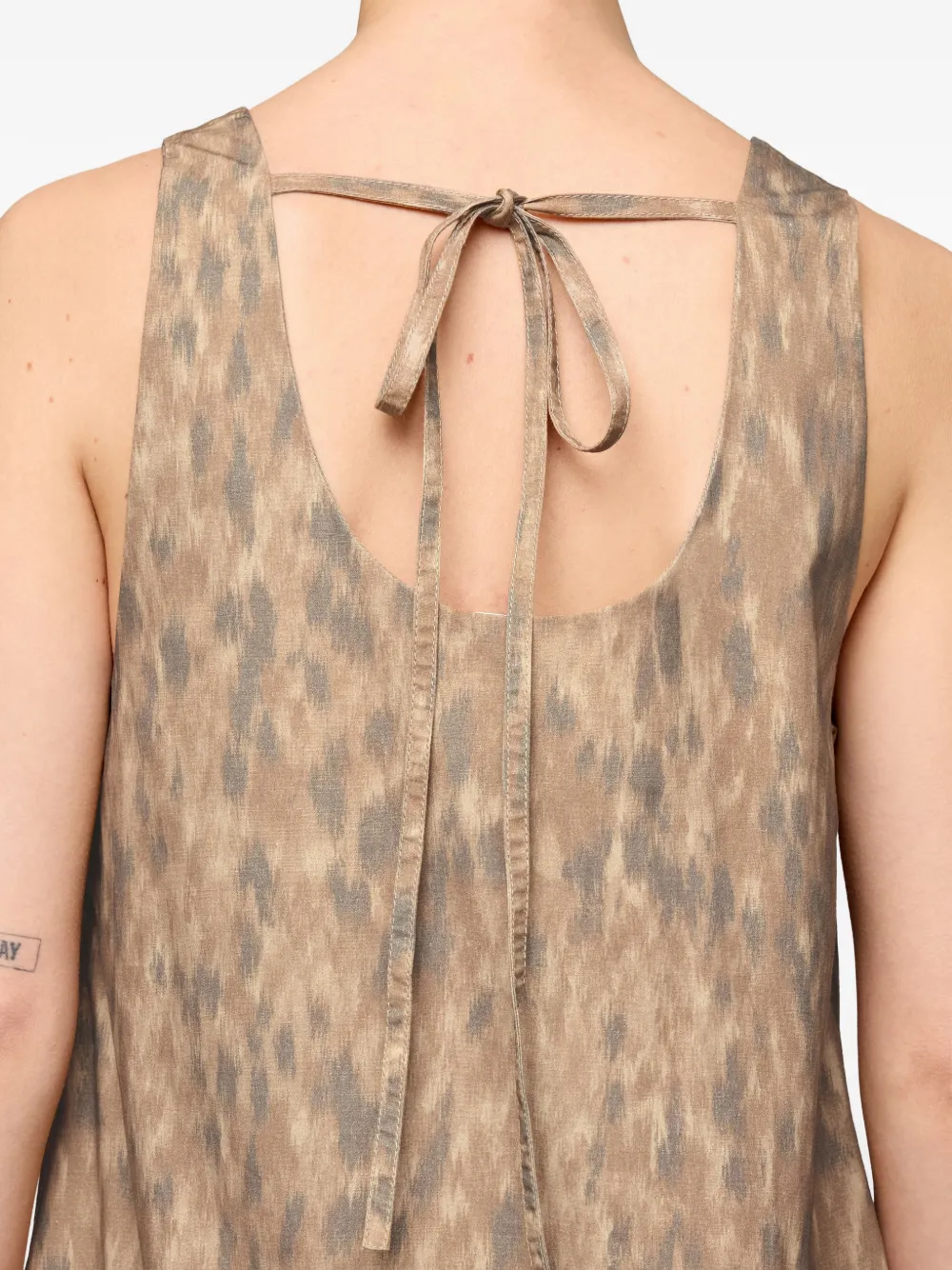 GANNI Mini-jurk met ruches en print Beige