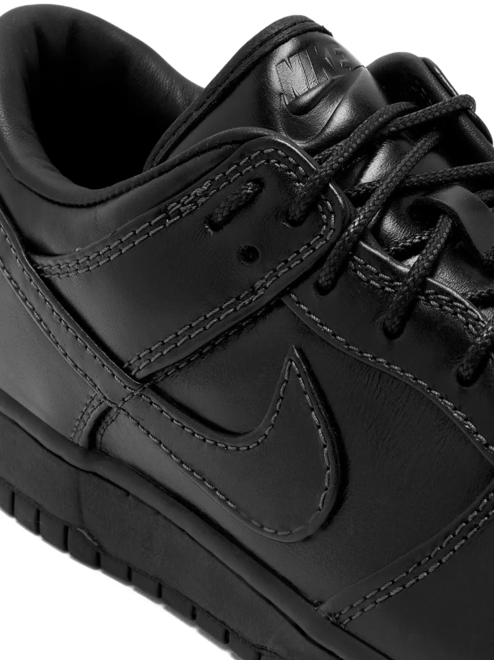 Nike Dunk Low logo-detail sneakers Zwart