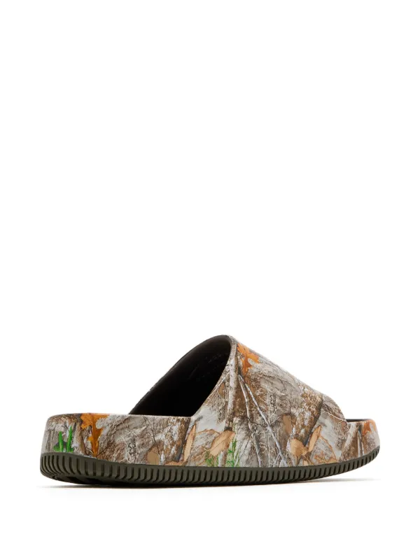 Nike Calm RealTree Slides | Neutrals | FARFETCH