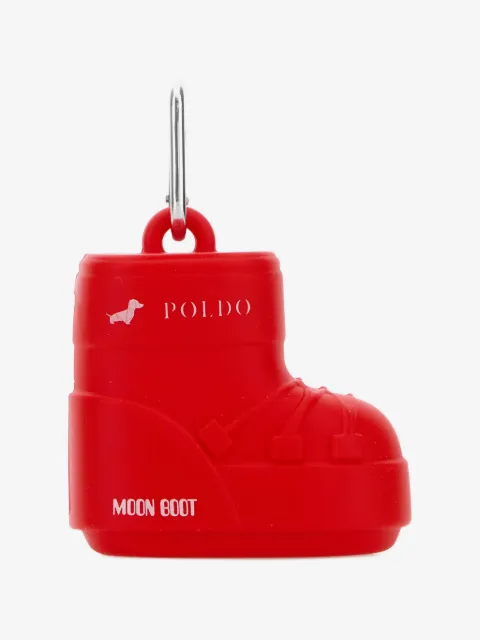 POLDO DOG COUTURE x Moon Boot dog bag dispenser