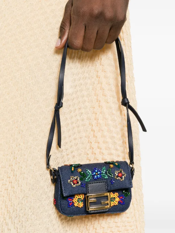 FENDI バゲット フラワーエンブロイダリー ミニバッグ ナノ | ブルー