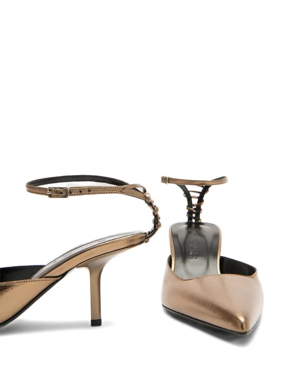 BY FAR Teese metallic pumps met puntige neus Goud