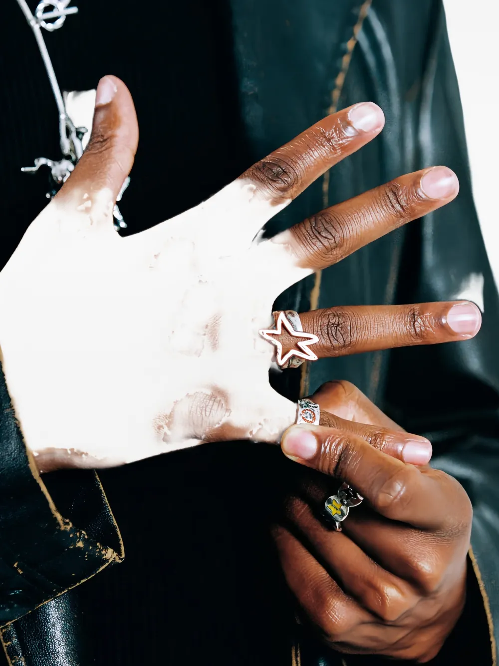 Twojeys Star Signet Ring In Silver