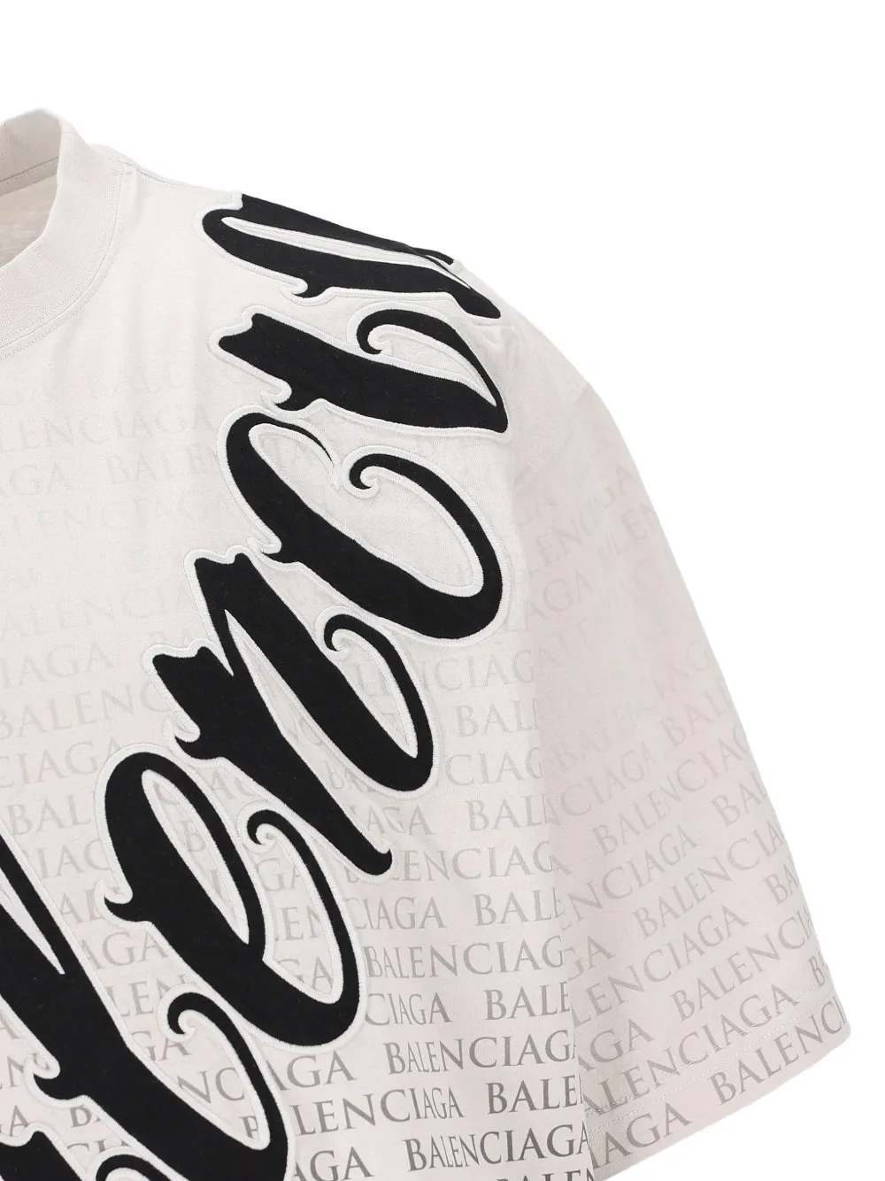 Balenciaga logo-lettering T-shirt | White | FARFETCH