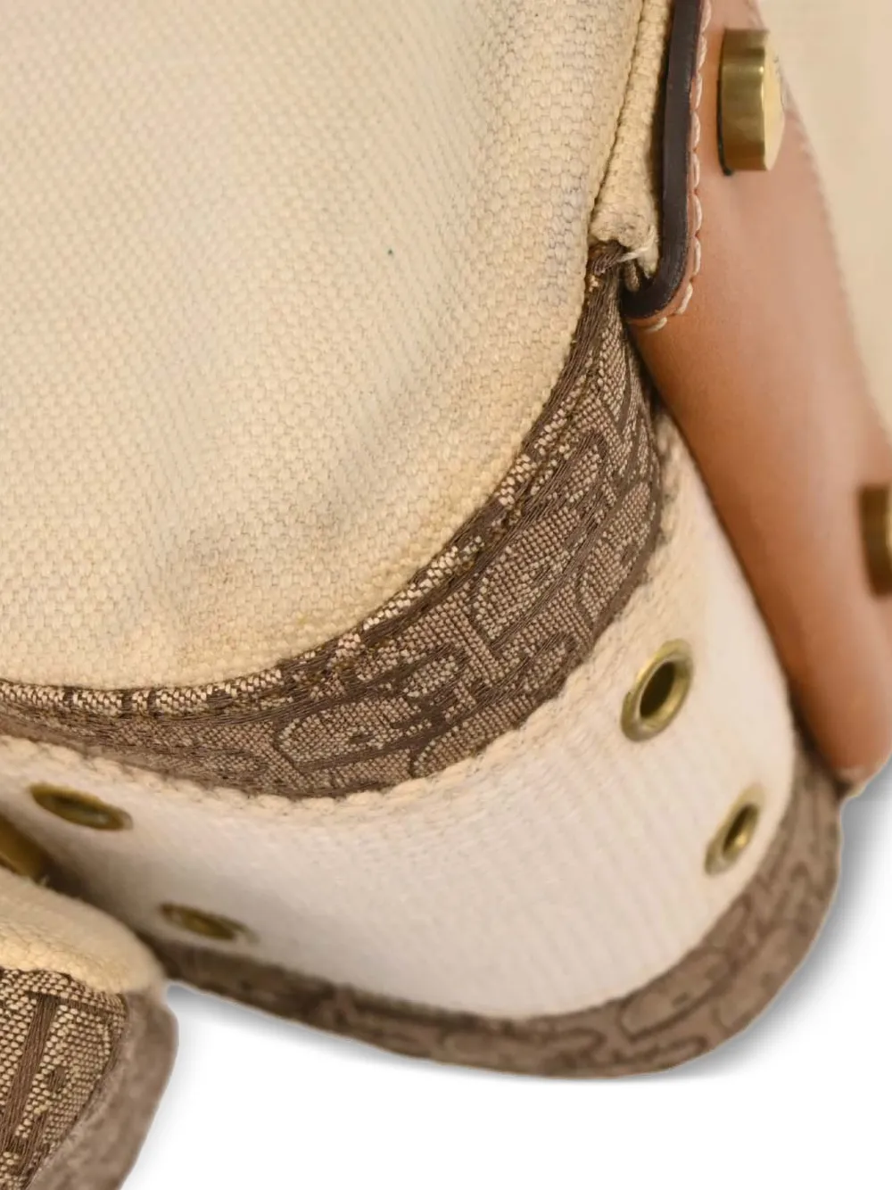 2002 Street Chic Columbus Shoulder Bag