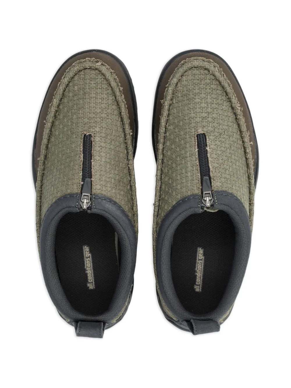 Nike ACG Izy sneakers met ritssluiting Bruin