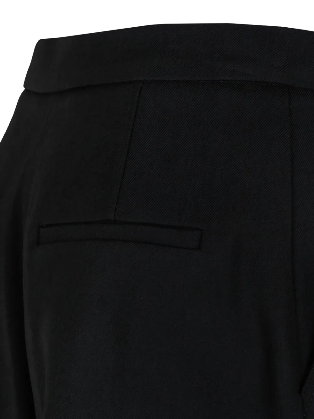 Elisabetta Franchi Shorts met ketting Zwart