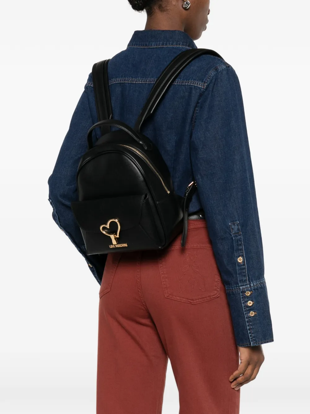 Love Moschino Mochila Com Detalhe De Coração | Preto | FARFETCH BR