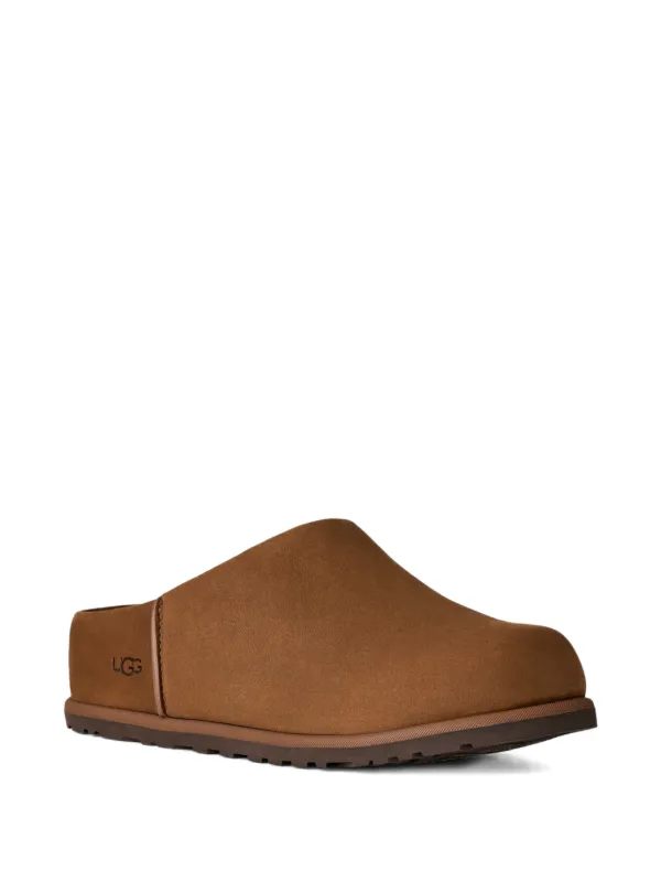 UGG Otzo Clog フラットミュール | ブラウン | FARFETCH JP