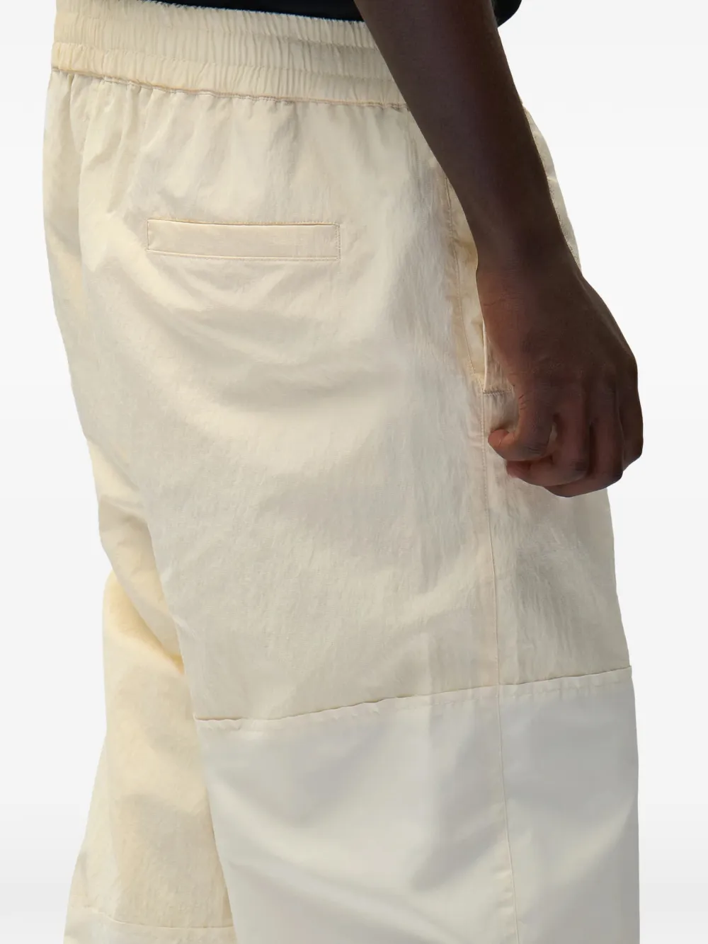  Arte Antwerp Panelled Trousers - Neutrals 