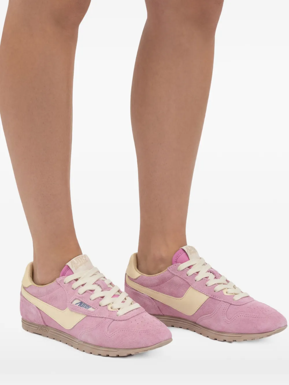 Autry Windspin sneakers met suède vlakken Roze