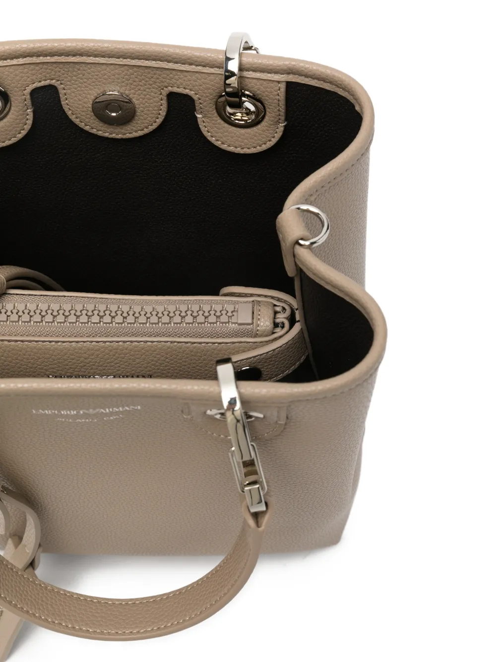 Emporio Armani Shopper van bewerkt leer Beige