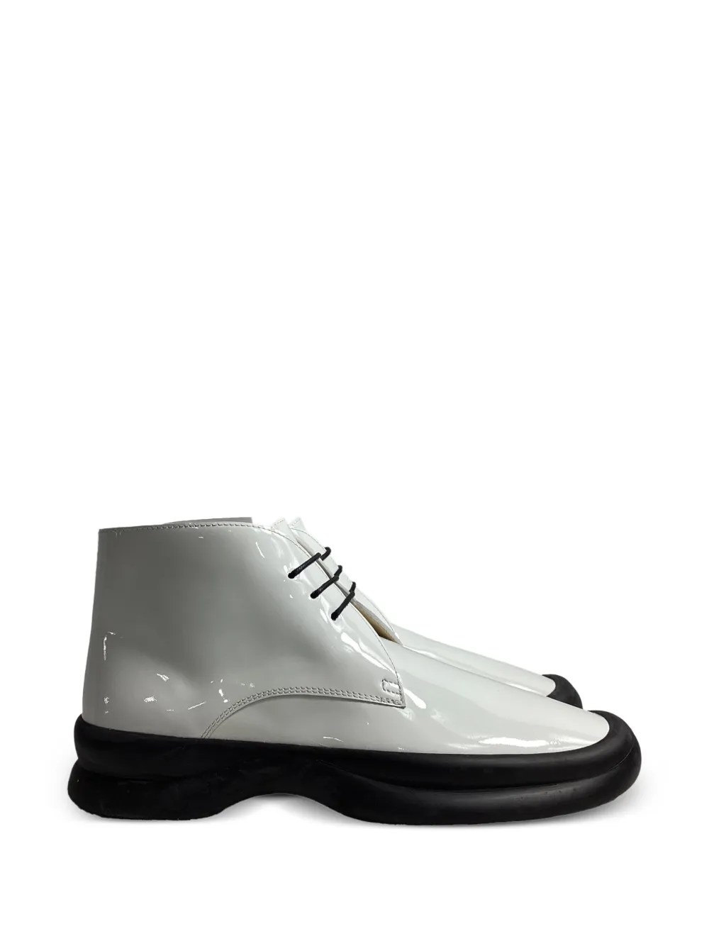 The Row Pre-Owned lace-up fastening patent leather boots - Bianco