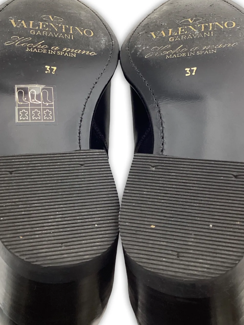 Pointed-Toe Cowboy Boots
