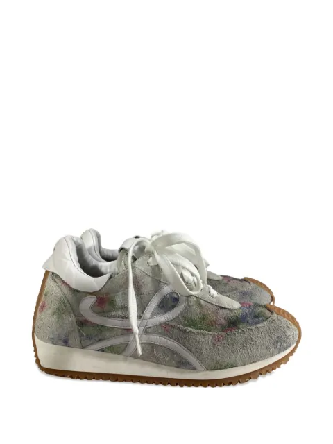 Loewe Pre-Owned tenis bajos con detalles florales