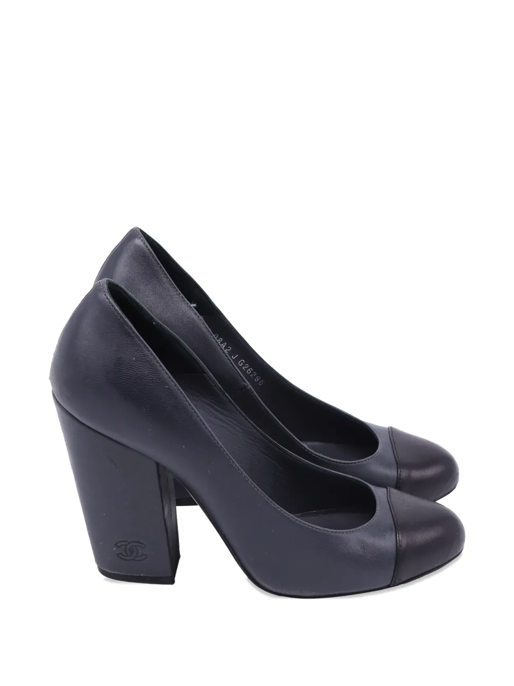 CHANEL Pre-Owned cap toe block-heel pumps - Grau