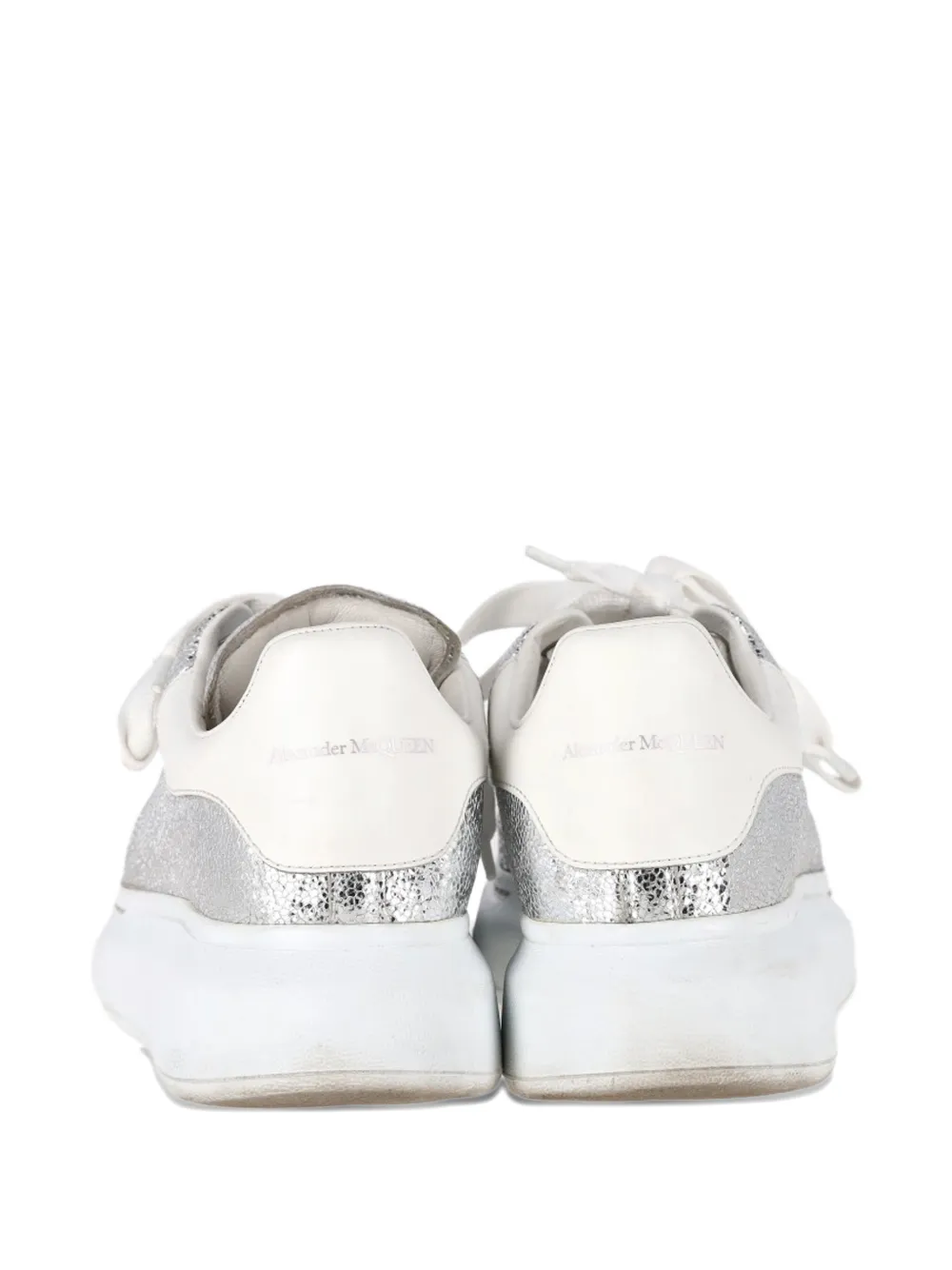 Alexander McQueen Pre-Owned leather sneakers - Zilver