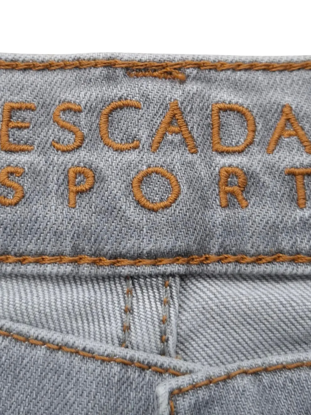  Escada Pre-owned Straight-leg Jeans - Grey 