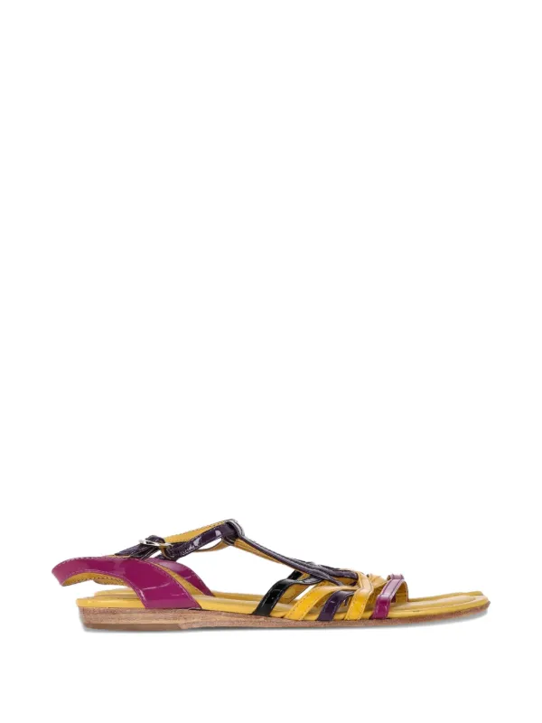 TOD'S フラットサンダル イエロー Tod's Vintage エナメルレザーフラットサンダル | イエロー | FARFETCH JP