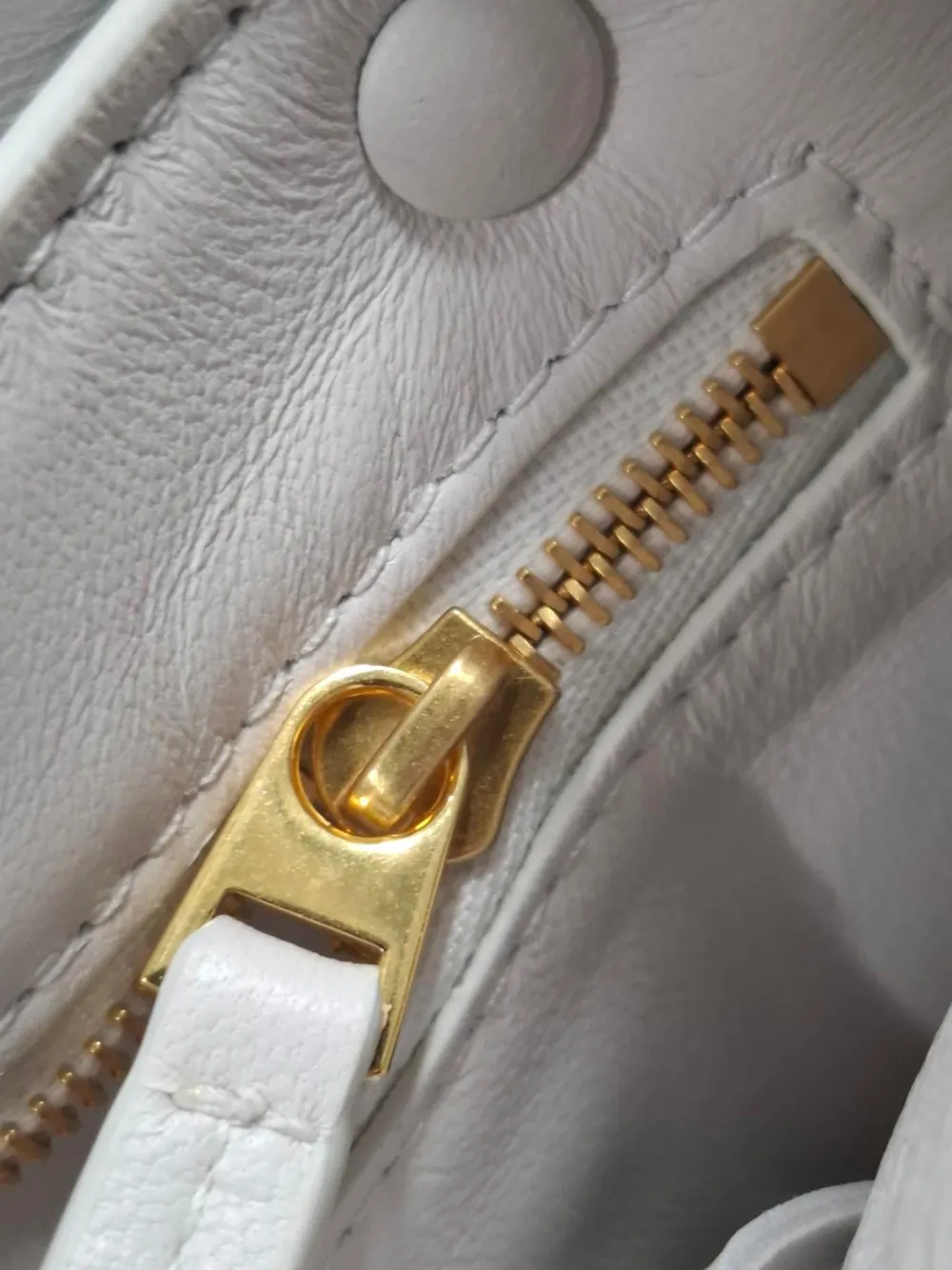 Cassette Padded Shoulder Bag