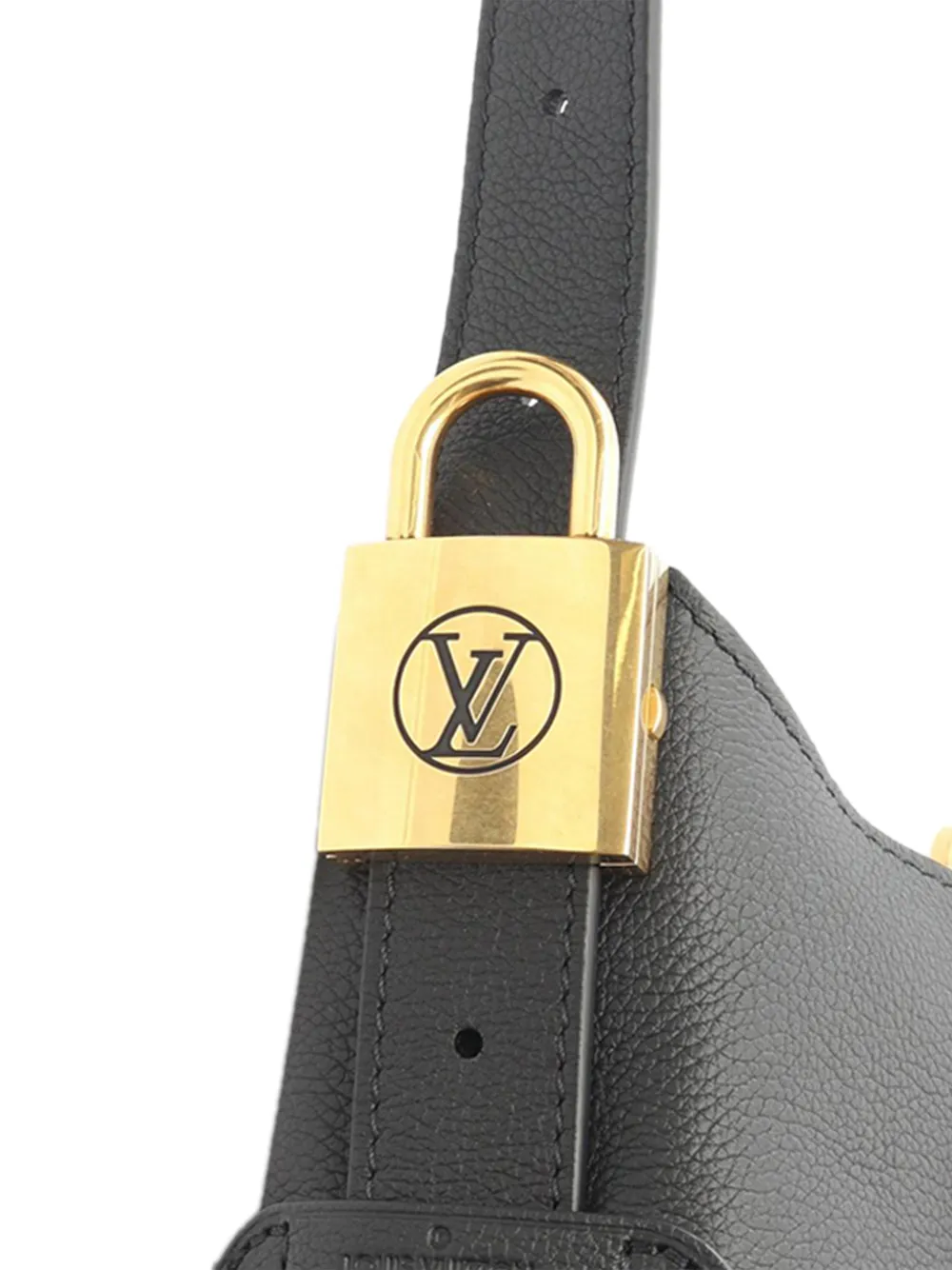 2021-2025 Smooth Calfskin Low Key Hobo Pm Shoulder Bag