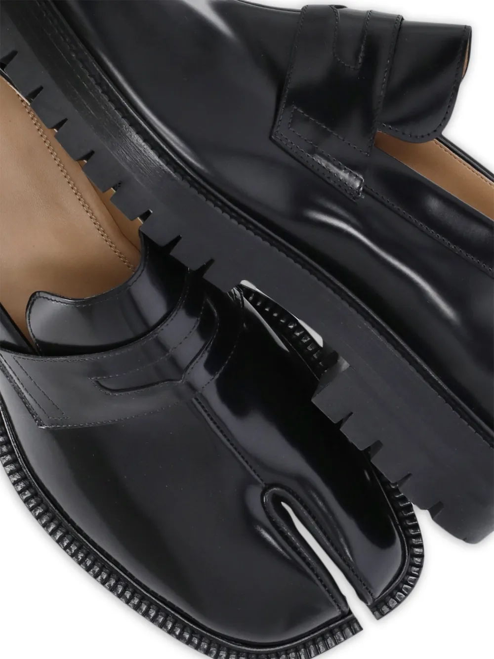 Maison Margiela Tabi lug-sole split-toe flats Zwart