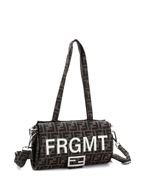 FENDI ロゴプリントキャンバスバッグ Fendi Pre-Owned x FRGMT フォールダブル バゲット バッグ ズッカ