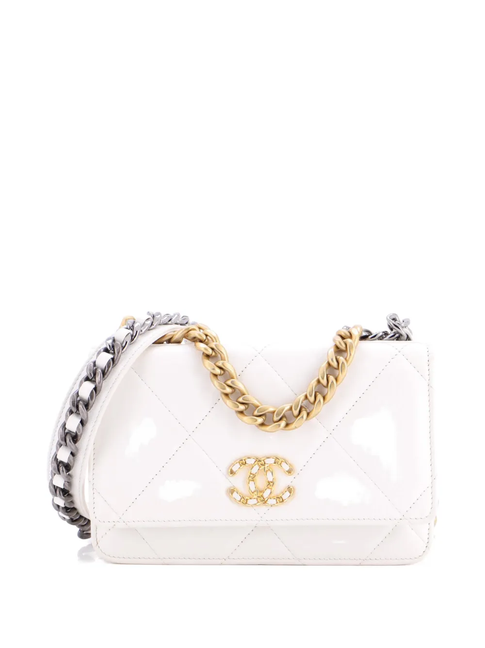 CHANEL Pre-Owned 19 Wallet on Chain Quilted Lambskin crossbody bag - Bianco